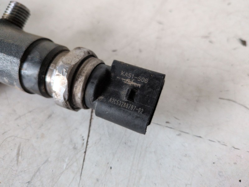 Recambio de rampa inyectora para ford ranger (tke) qj2r referencia OEM IAM A2C53438028  