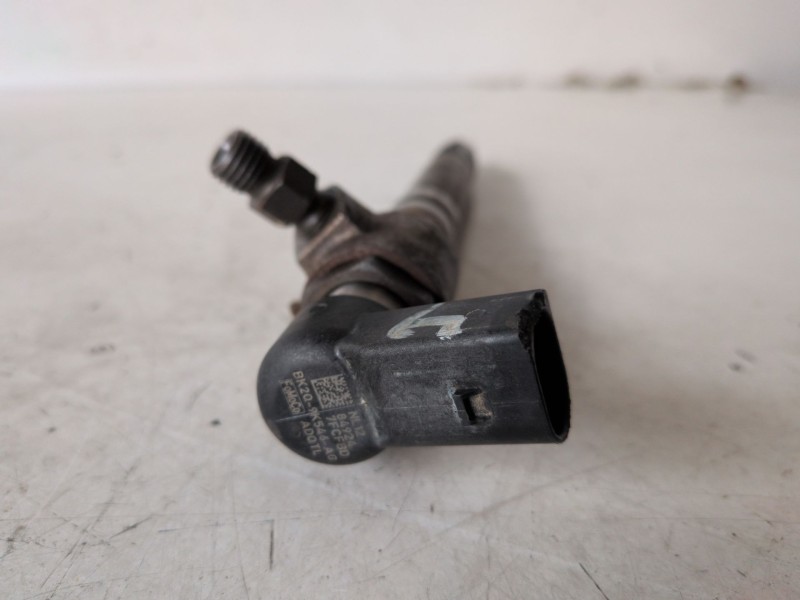 Recambio de inyector para ford ranger (tke) qj2r referencia OEM IAM BK2Q9K546AG  