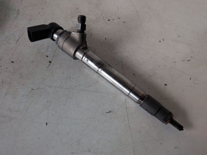 Recambio de inyector para ford ranger (tke) qj2r referencia OEM IAM A2C59517051  