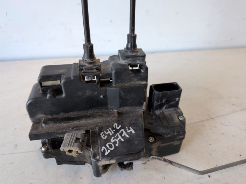 Recambio de cerradura puerta delantera izquierda para chevrolet captiva z22d1 referencia OEM IAM   