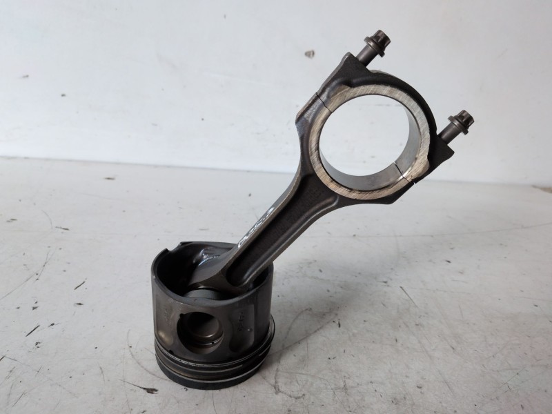 Recambio de piston para ford ranger (tke) qj2r referencia OEM IAM   