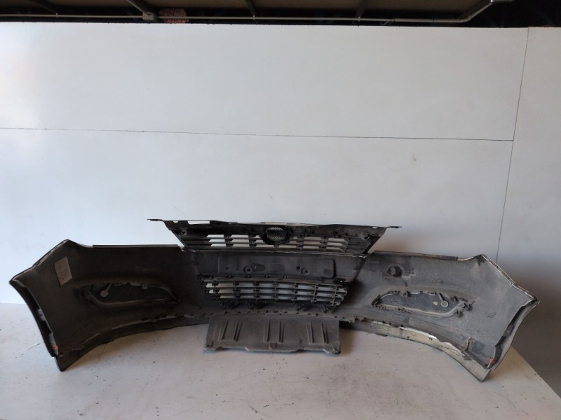 Recambio de paragolpes delantero para opel astra h berlina z17dth referencia OEM IAM   