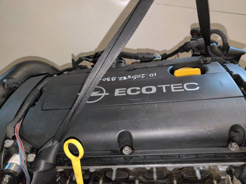 Recambio de motor completo para opel astra h berlina z16xer referencia OEM IAM Z16XER  