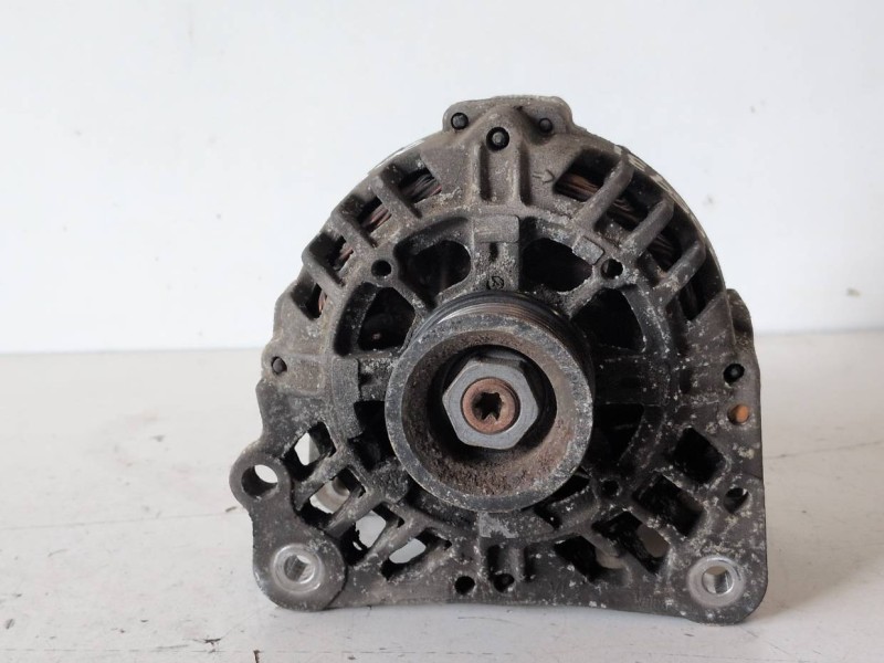 Recambio de alternador para skoda fabia (6y2/6y3) bme referencia OEM IAM 03D903025J  