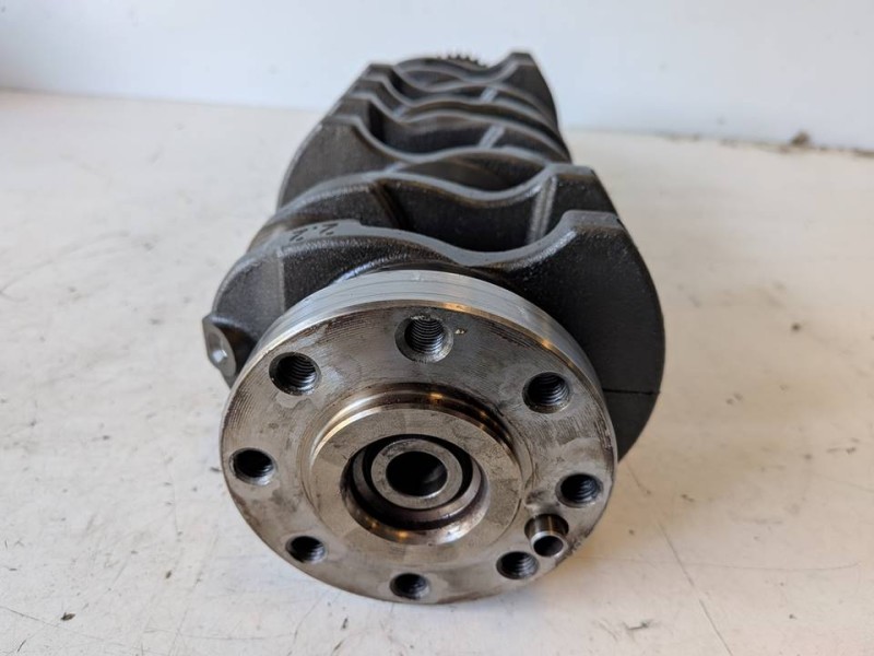 Recambio de cigueñal para citroen jumper furgón gran volumen 4h03 referencia OEM IAM 6303AA  