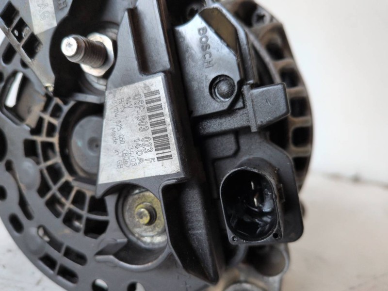 Recambio de alternador para audi a4 berlina (8e) avf referencia OEM IAM 06F903023F  