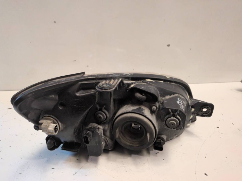 Recambio de faro izquierdo para hyundai getz (tb) g4ea referencia OEM IAM   