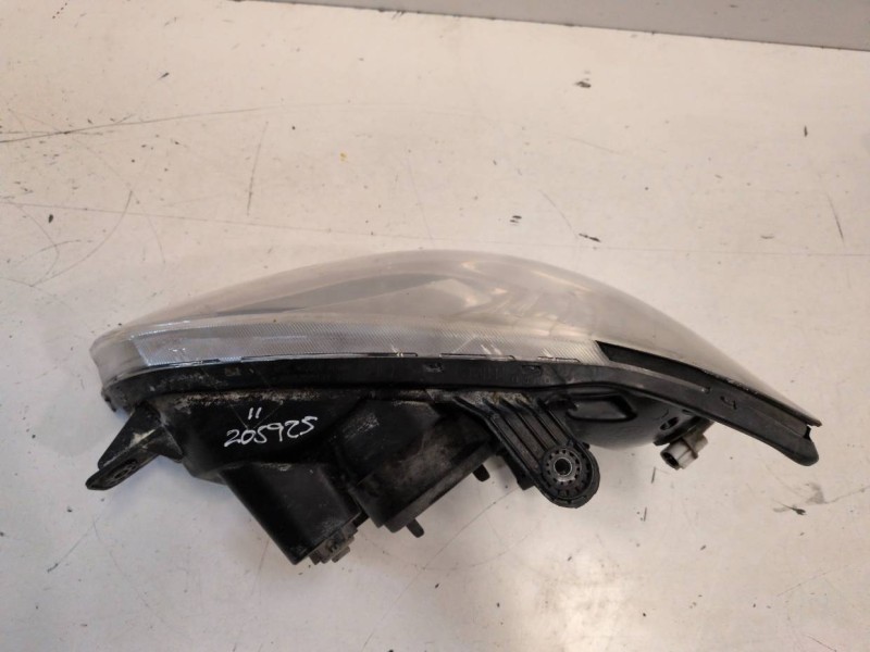 Recambio de faro derecho para hyundai getz (tb) g4ea referencia OEM IAM   