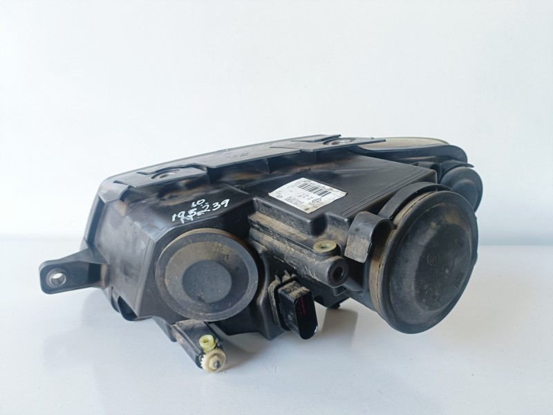 Recambio de faro derecho para volkswagen passat variant (3c5) bkp referencia OEM IAM 3C0941006J  