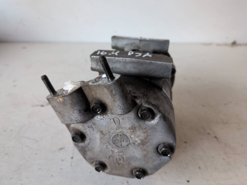 Recambio de compresor aire acondicionado para peugeot 307 (s1)(04.2001) nfu referencia OEM IAM 1430  