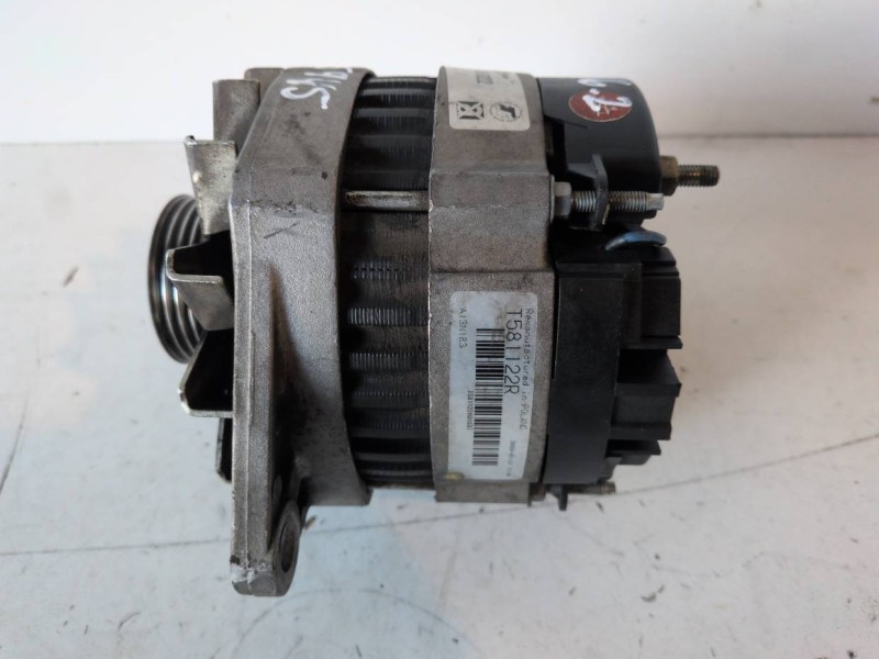 Recambio de alternador para peugeot 205 berlina a9a referencia OEM IAM T581122R  