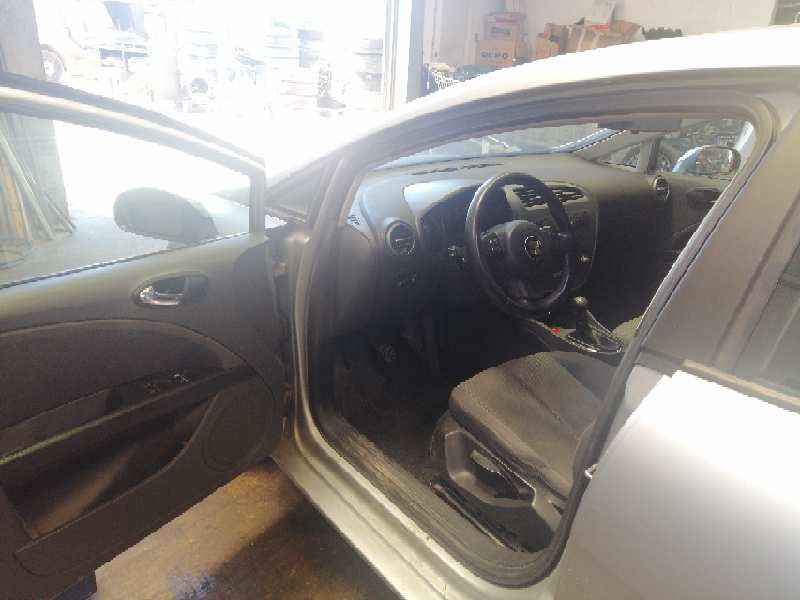 seat leon (1p1) del año 2005