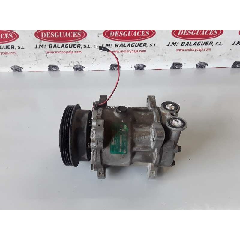 Recambio de compresor aire acondicionado para renault clio i fase i / ii (b/c57) e7j710 referencia OEM IAM 7700272497  