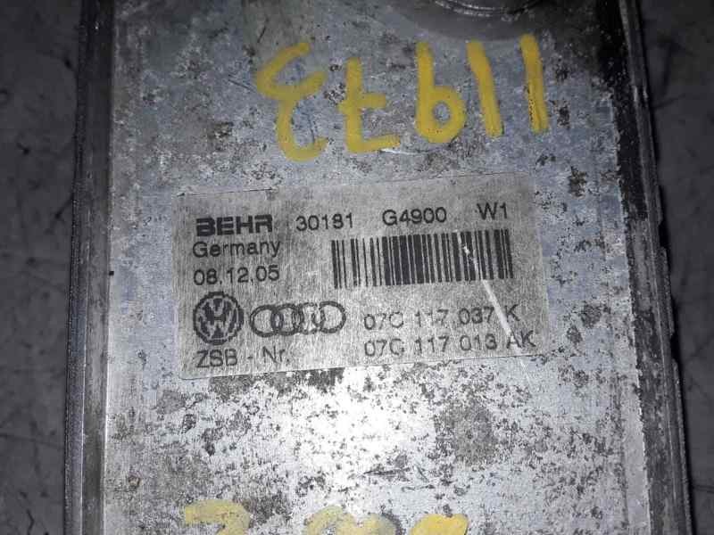 Recambio de enfriador aceite motor para audi a8 (4e) referencia OEM IAM 07C117037K  