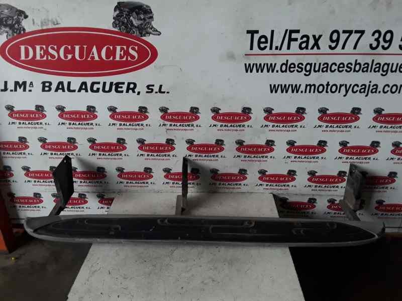Recambio de estribos laterales para tata safari (1998) referencia OEM IAM   