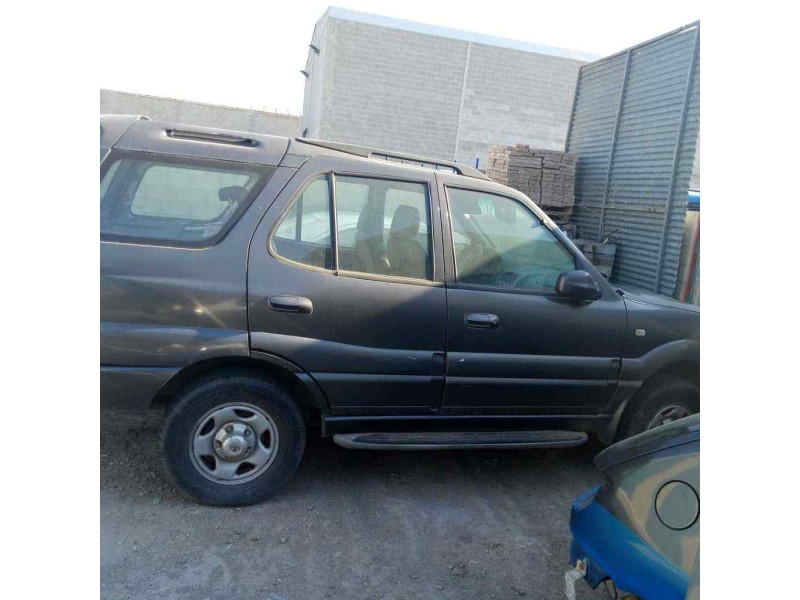 Recambio de estribos laterales para tata safari (1998) referencia OEM IAM   