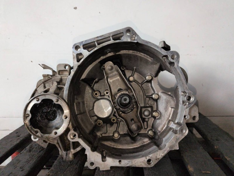 Recambio de caja cambios para volkswagen touran (1t1) avq referencia OEM IAM GQN  