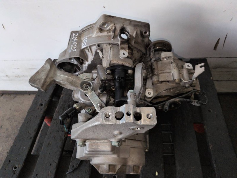 Recambio de caja cambios para volkswagen touran (1t1) avq referencia OEM IAM GQN  