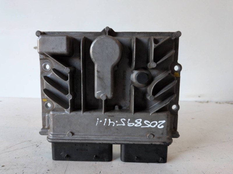 Recambio de centralita motor uce para opel mokka a17dts referencia OEM IAM 55591709  