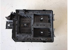 Recambio de caja reles / fusibles para opel mokka a17dts referencia OEM IAM 95263744   2