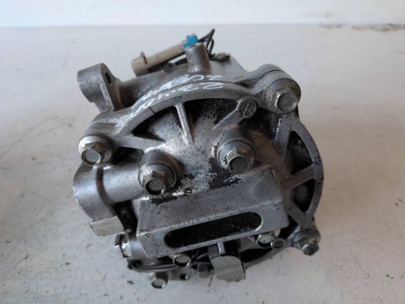 Recambio de compresor aire acondicionado para opel mokka a17dts referencia OEM IAM 950598209820  