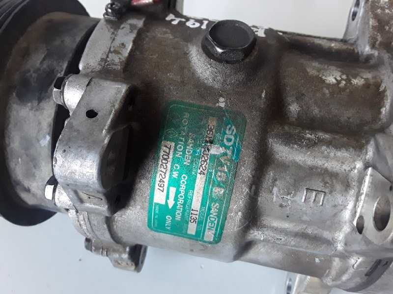 Recambio de compresor aire acondicionado para renault clio i fase i / ii (b/c57) e7j710 referencia OEM IAM 7700272497  
