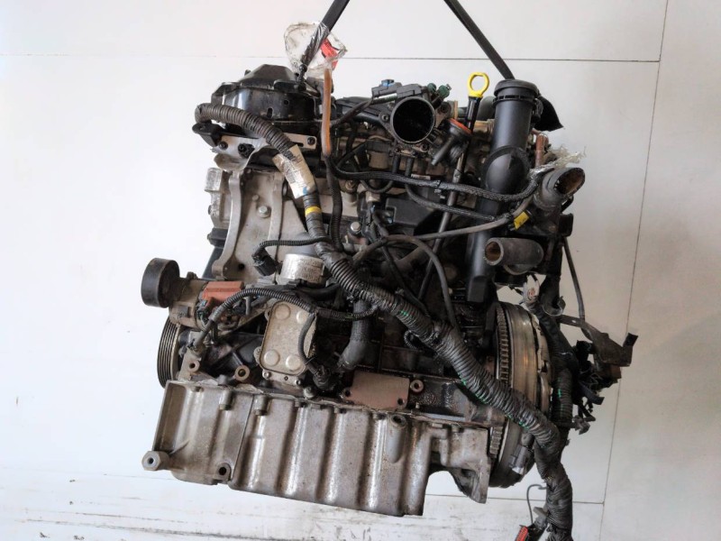 Recambio de motor completo para volvo s40 berlina d4204t referencia OEM IAM D4204T  