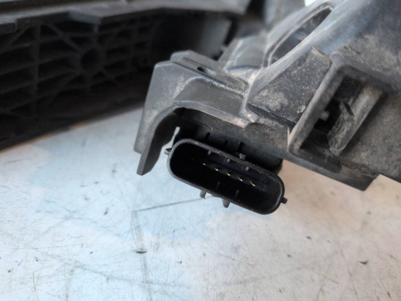 Recambio de pedal acelerador para volkswagen passat variant (3c5) bkp referencia OEM IAM 1K1721503L  