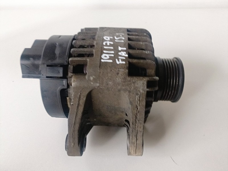 Recambio de alternador para fiat i doblò (119) 223b1000 referencia OEM IAM 46782213  