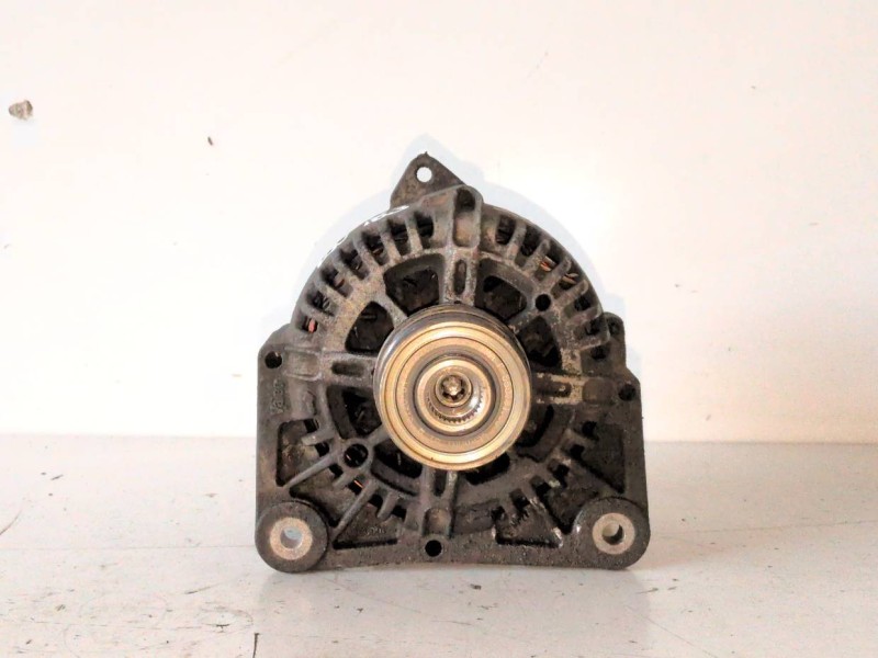 Recambio de alternador para renault clio ii fase ii (b/cb0) k9k714 referencia OEM IAM 8200386806  