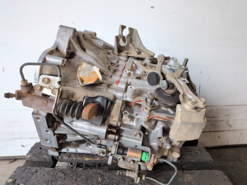 Recambio de caja cambios para toyota avensis berlina (t25) 2ad referencia OEM IAM   