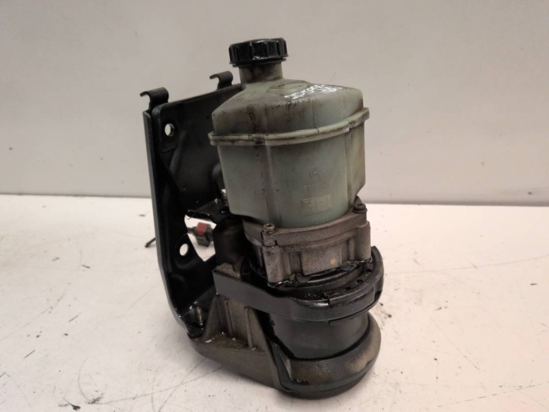Recambio de bomba direccion para renault kangoo i (f/kc0) k9k702 referencia OEM IAM   
