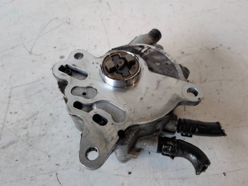 Recambio de depresor freno / bomba vacio para volkswagen passat variant (3c5) bkp referencia OEM IAM 03G145209C  