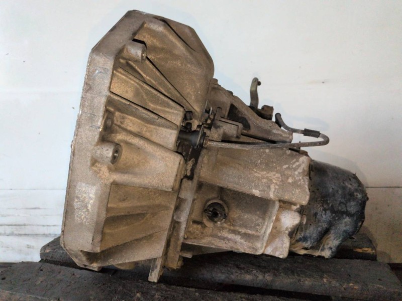Recambio de caja cambios para renault clio ii fase ii (b/cb0) k9k714 referencia OEM IAM JH3145  