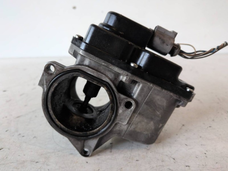 Recambio de valvula egr para volkswagen passat variant (3c5) bkp referencia OEM IAM 03G131501  