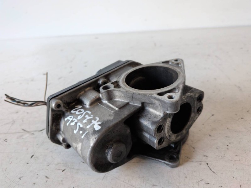 Recambio de valvula egr para volkswagen passat variant (3c5) bkp referencia OEM IAM 03G131501  