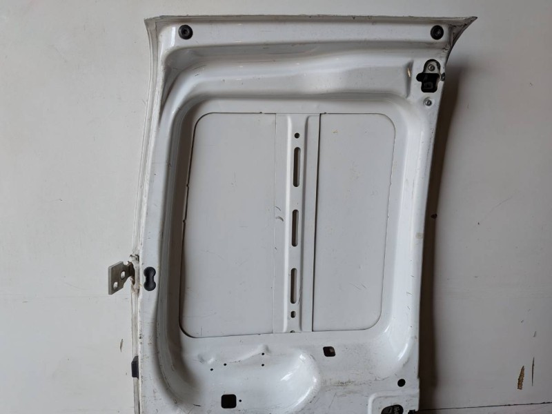 Recambio de porton trasero derecho para ford transit connect (tc7) bhpa referencia OEM IAM   