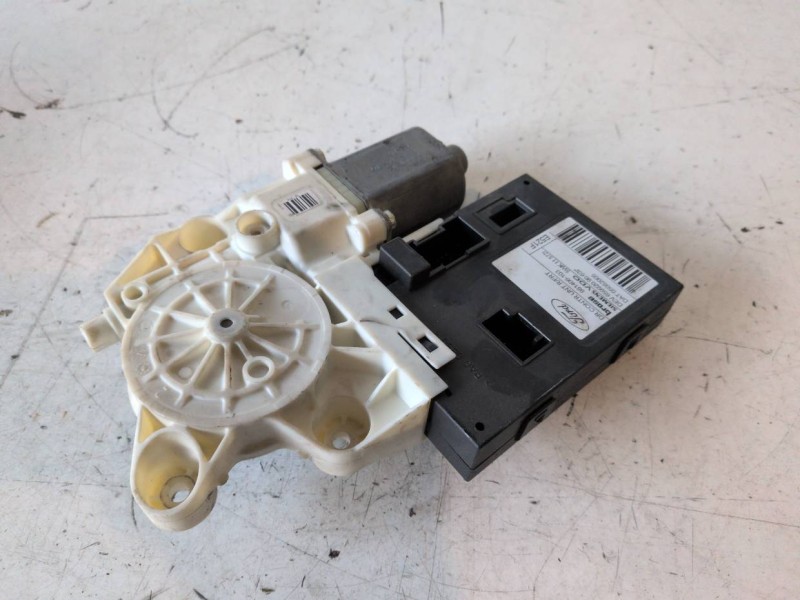Recambio de motor elevalunas delantero derecho para ford focus berlina (cap) kkda referencia OEM IAM 981406103  