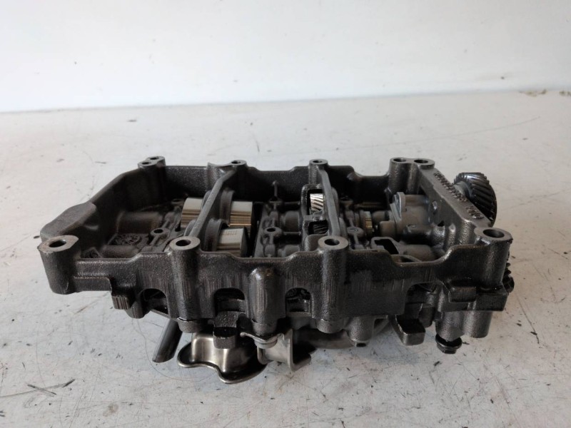 Recambio de bomba aceite para volkswagen passat variant (3c5) bkp referencia OEM IAM 3G103535B  