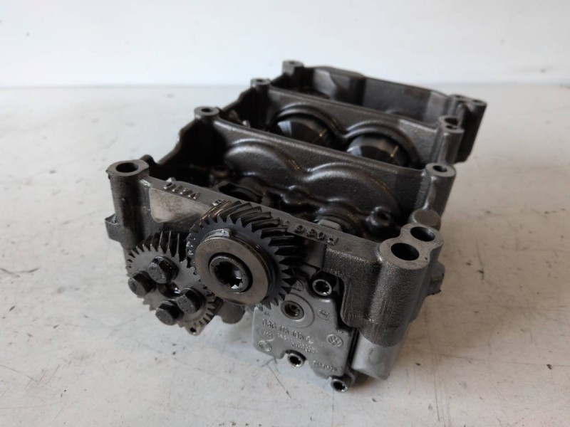 Recambio de bomba aceite para volkswagen passat variant (3c5) bkp referencia OEM IAM 3G103535B  