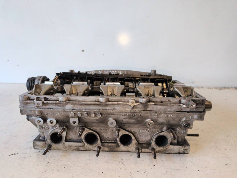 Recambio de culata para volkswagen golf v (1k1)(10.2003) bkd referencia OEM IAM 03G103373A  