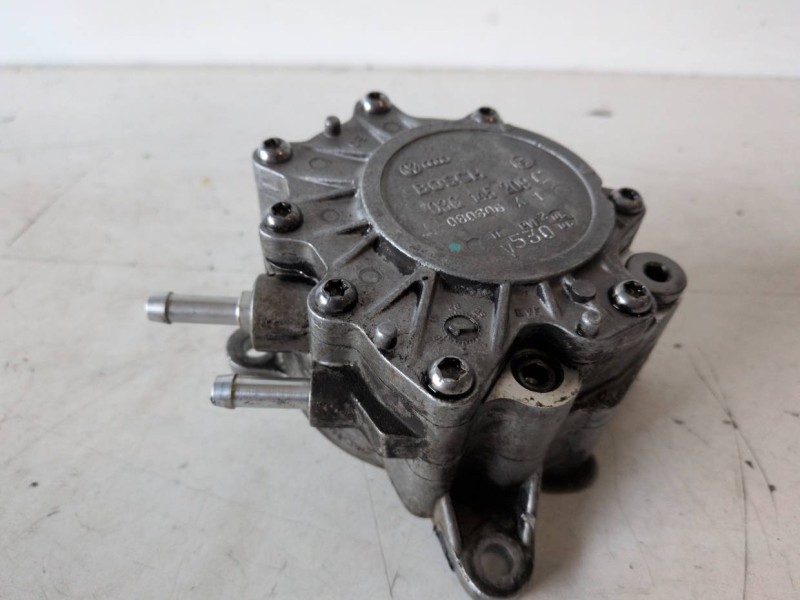 Recambio de depresor freno / bomba vacio para volkswagen passat variant (3c5) bkp referencia OEM IAM 03G145209C  