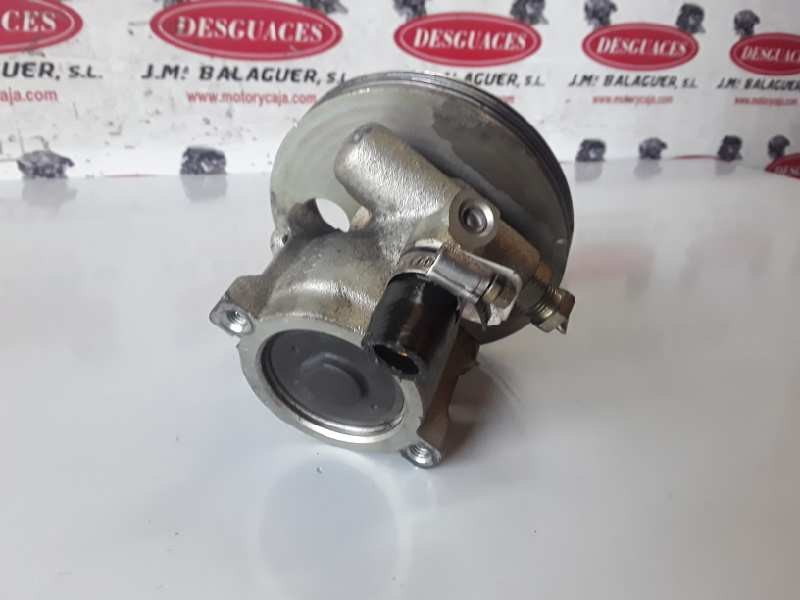 Recambio de bomba direccion para renault clio i fase i / ii (b/c57) e7j710 referencia OEM IAM 26019682  