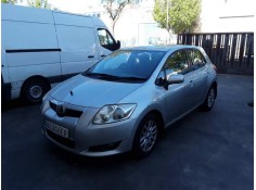 toyota auris (e15) del año 2007