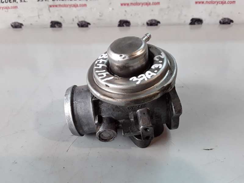 Recambio de valvula egr para seat ibiza (6l1) atd referencia OEM IAM 038131501M  
