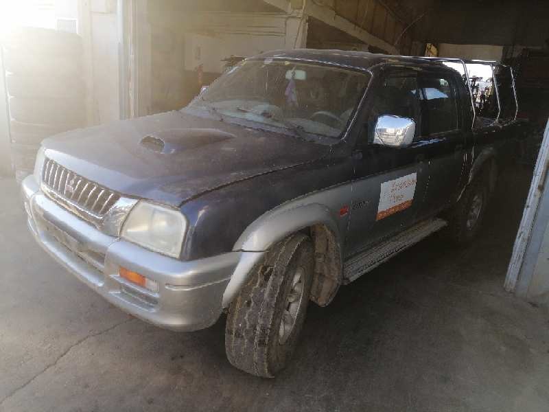 mitsubishi l200 (k70) del año 2000