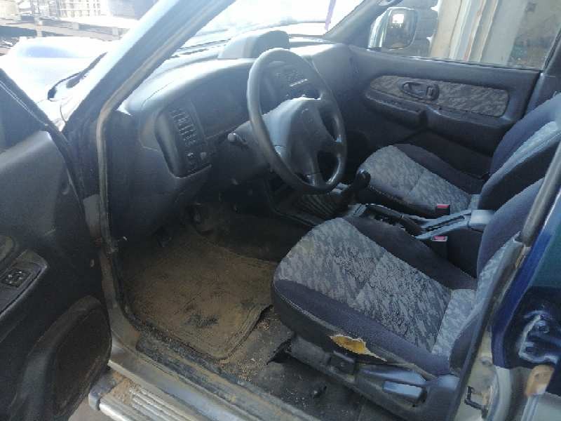 mitsubishi l200 (k70) del año 2000
