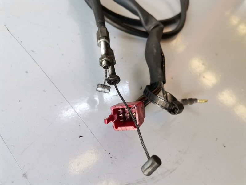 Recambio de puño acelerador para honda cb 250 mc24e referencia OEM IAM   
