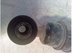 Recambio de amortiguador trasero derecho para renault kangoo i (f/kc0) referencia OEM IAM 8200675679 / T.M. K9K7   2