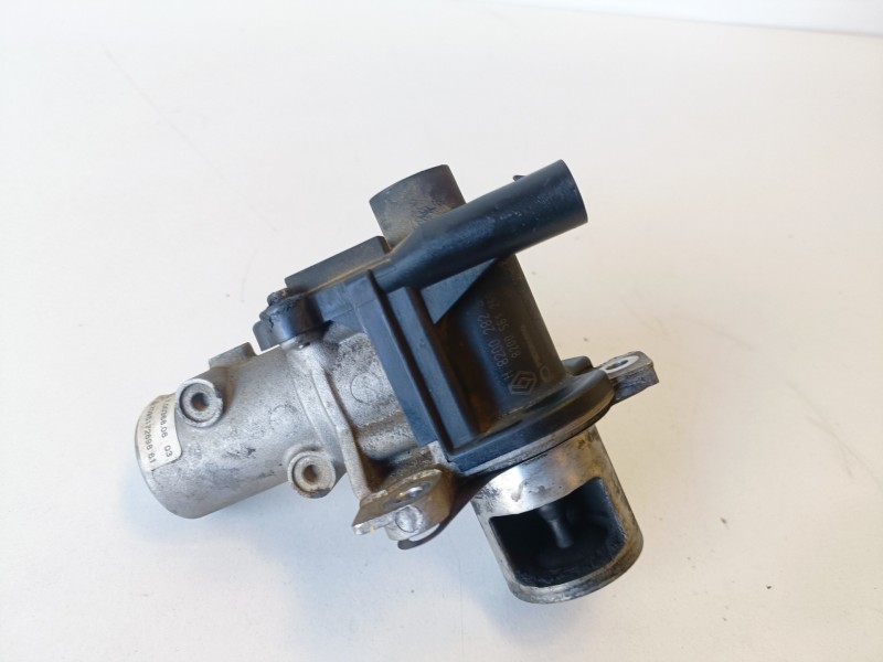 Recambio de valvula egr para renault kangoo ii (f/kw0) k9k804 referencia OEM IAM 8200561269C  